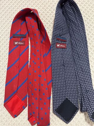 Corbata WILLIOT Rayas Rojas y Azules