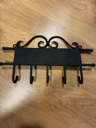 Appendiabiti rustico in ferro con piastrelle