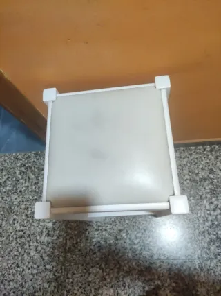 Taburete de cocina blanco