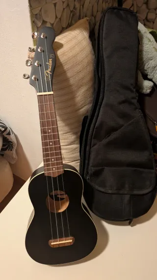 Ukelele Fender Venice Soprano Negro