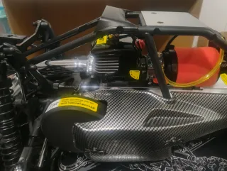Coche RC 1/5 Gasolina