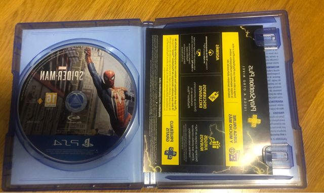 2 Juegos PS4: Spider-Man y The Last of Us II