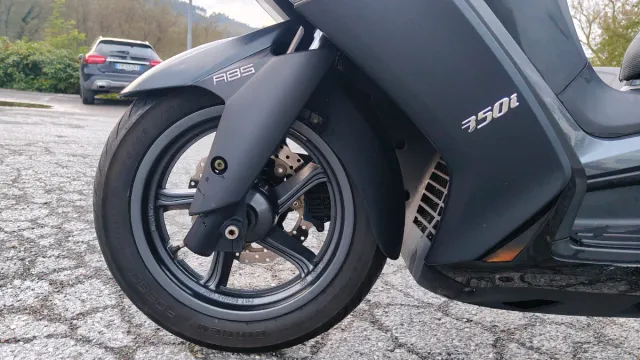 Kymco Downtown 350 350i ABS maxi Scooter 300