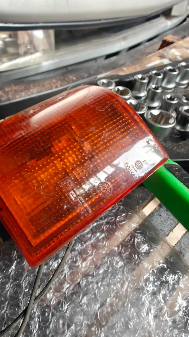 Intermitente derecho Seat Fura