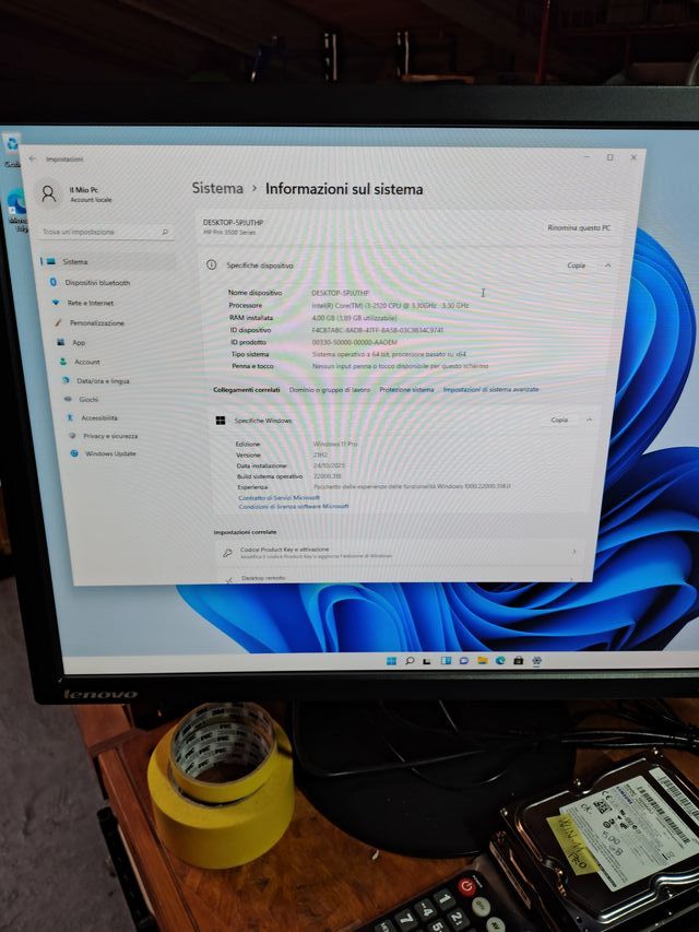 PC Desktop HP i3 con Windows 11