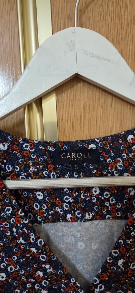 Blusa Caroll Talla S Estampado Floral