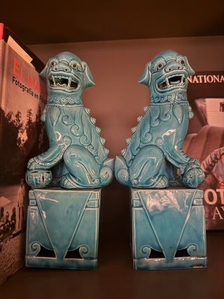 Coppia di Draghi Cinesi Foo Dogs in Ceramica Blu
