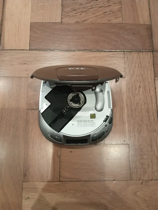 Reproductor CD Aiwa XP-V30 DSL