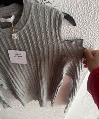 Jersey OCCULT gris hombros descubiertos