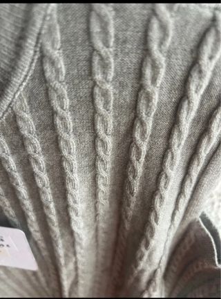 Jersey OCCULT gris hombros descubiertos