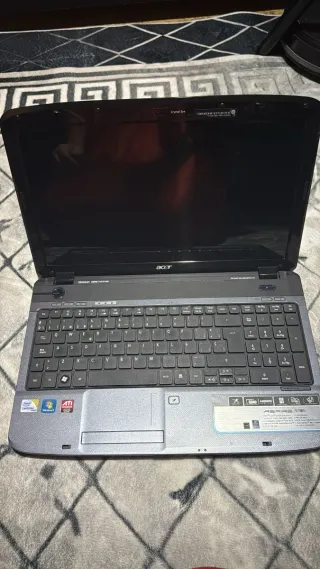 3 Portátiles  Acer Beige/Negro y AHTEC gris