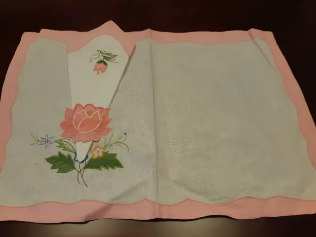 Tovagliette individuali con tovagliolo