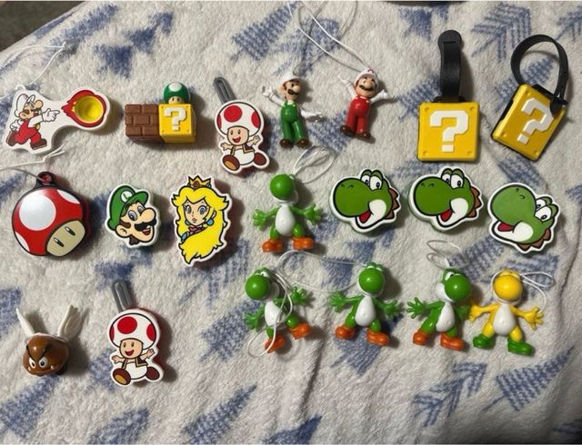 Figuras Súper Mario Kinder Joy