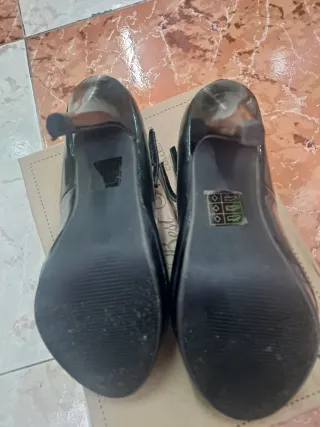 Tacones charol Dunnes negros talla 38.5