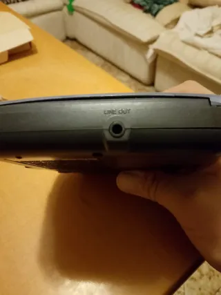 Lettore CD portatile Sony anni '90