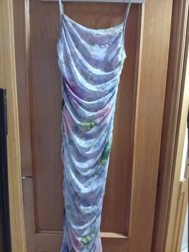 Vestido tirantes estampado floral Stradivarius