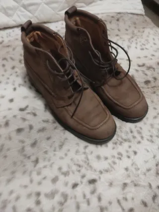 Botines de piel marrones en muy buen estado