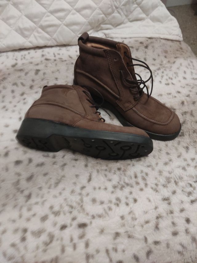 Botines de piel marrones en muy buen estado