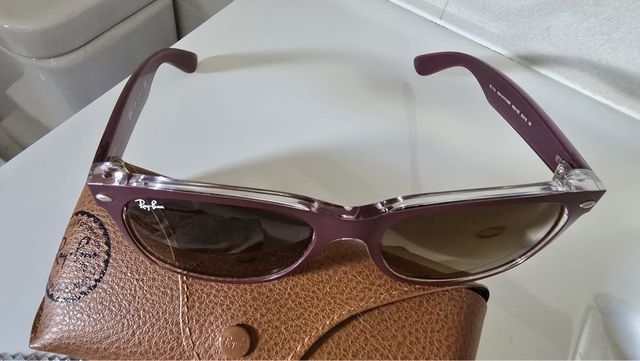 Óculos de sol Ray-Ban RB2132 New Wayfarer