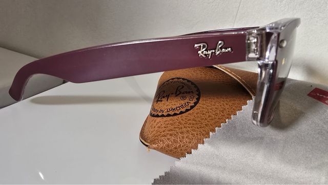 Óculos de sol Ray-Ban RB2132 New Wayfarer