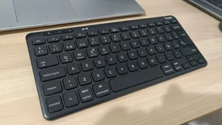 Teclado Trust Lyra Carga USB Bluetooth