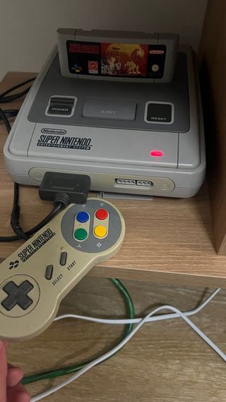 ESCUCHO OFERTASSuper Nintendo Entertainment System