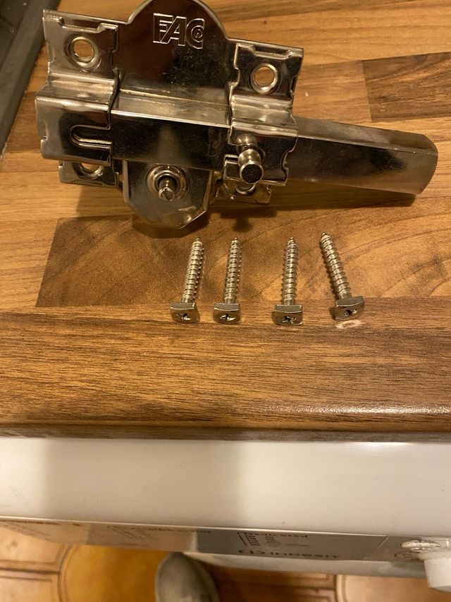 Cerradura FAC para puerta