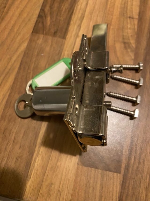 Cerradura FAC para puerta