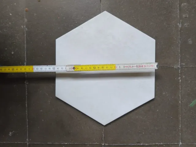 Azulejos hexagonales NAIS blancos nuevos