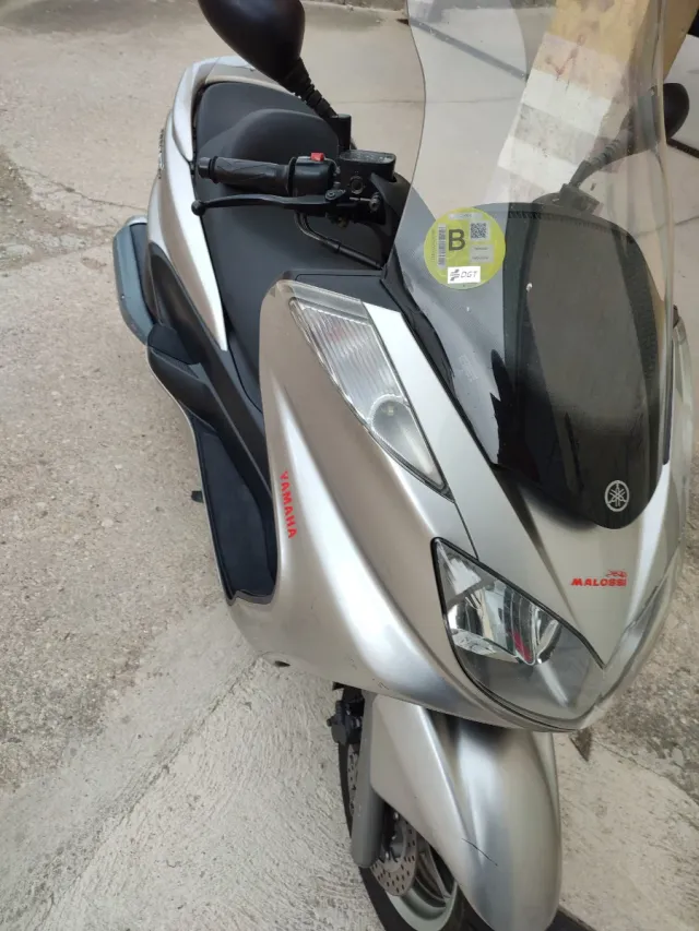 Yamaha Majesty 400 Plata