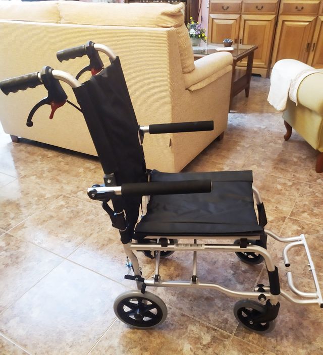 SILLA DE RUEDAS