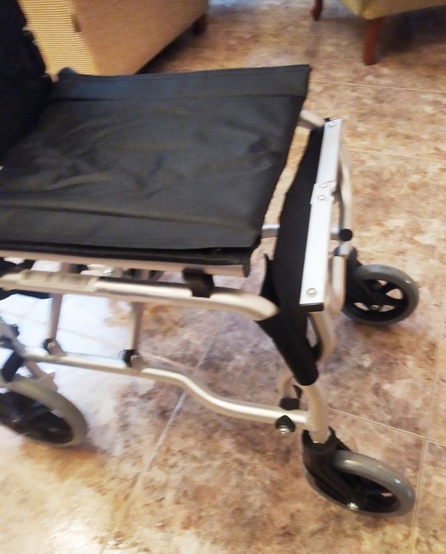 SILLA DE RUEDAS