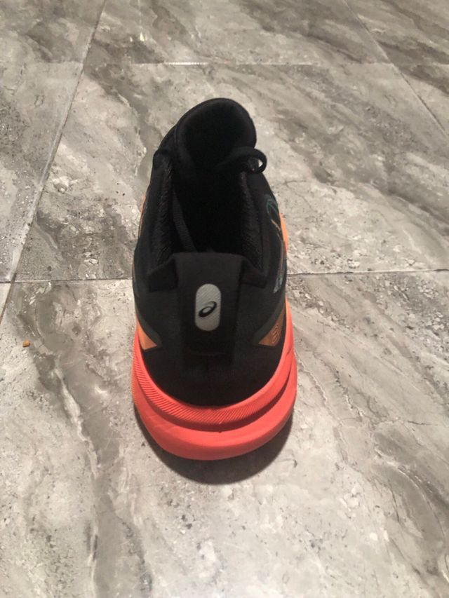 Asics Gel-Nimbus 30 Zapatillas Running Negro Naran