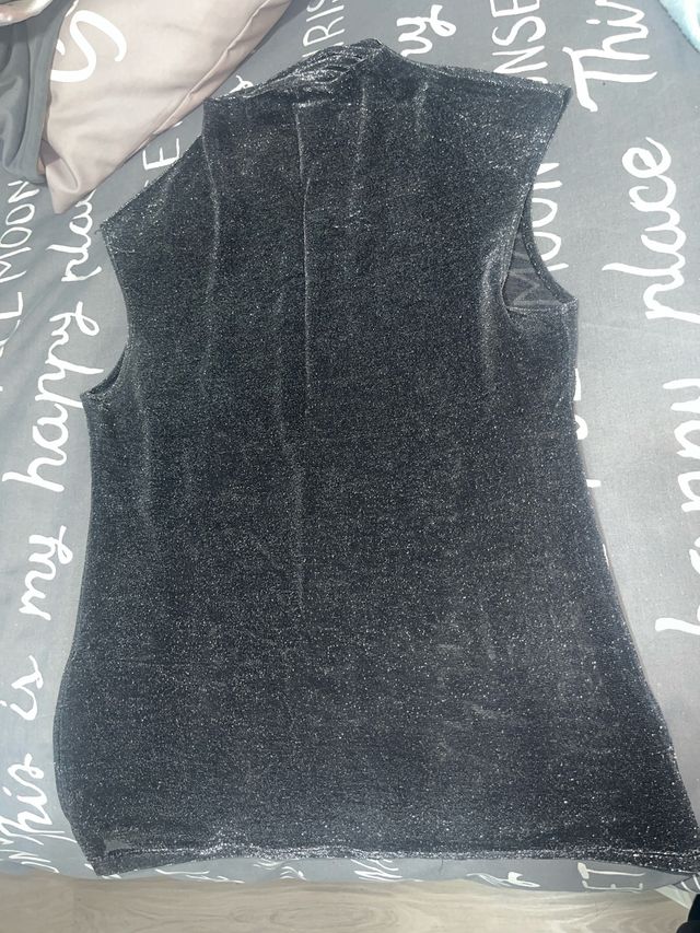 Top Zara brillante negro plateado