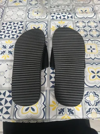 Chanclas DSAMER Negras y Grises Talla 42