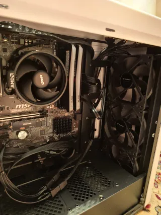 PC Gaming Ryzen 5 5600X - GTX 1660 Super