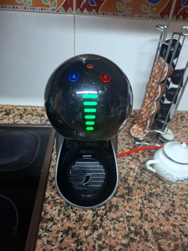 Cafetera Dolce Gusto Movenza para piezas