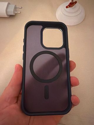 2 Cover iPhone 16 Pro Apple MagSafe