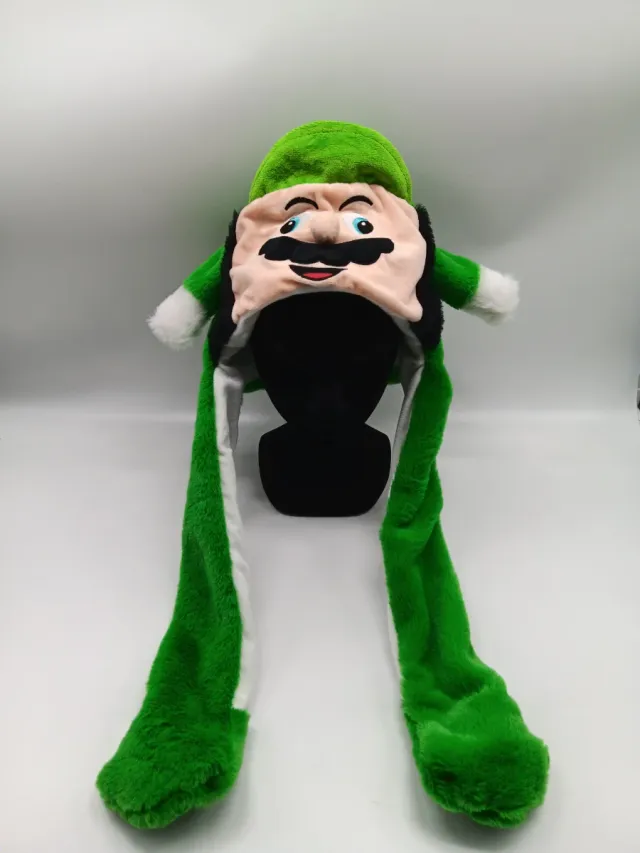 Gorro con orejas de peluche