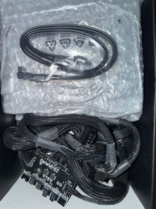 Corsair CV650 - Fuente Alimentación 650W