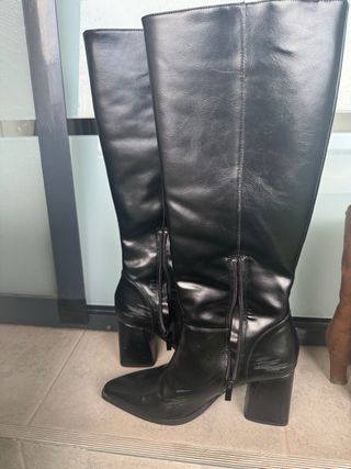 Botas altas Stradivarius negras