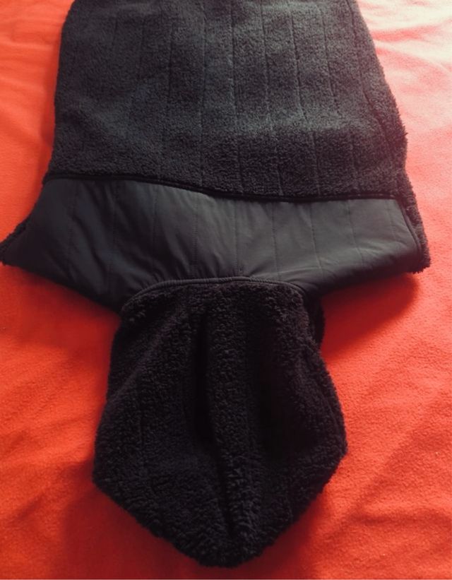 Chaqueta polar Women's Secret azul oscuro