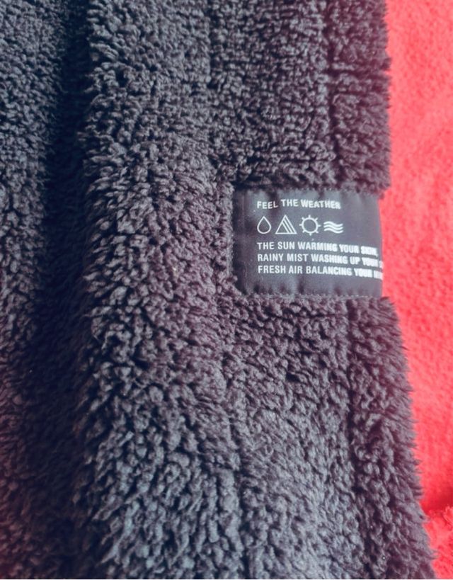 Chaqueta polar Women's Secret azul oscuro