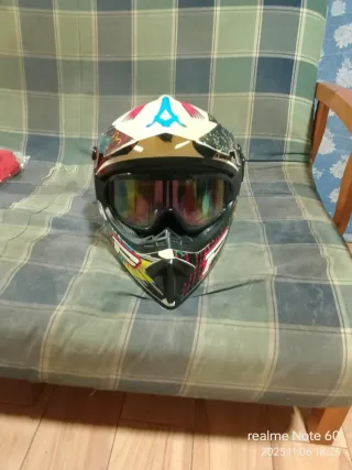 Casco de descenso con gafas talla  s