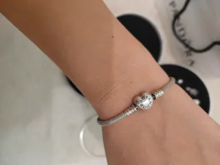 PANDORA - Lote 2 Pulseras con Charms