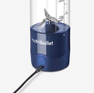 Batidora Portátil Nutribullet Azul muy poco uso.