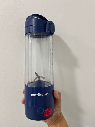 Batidora Portátil Nutribullet Azul muy poco uso.