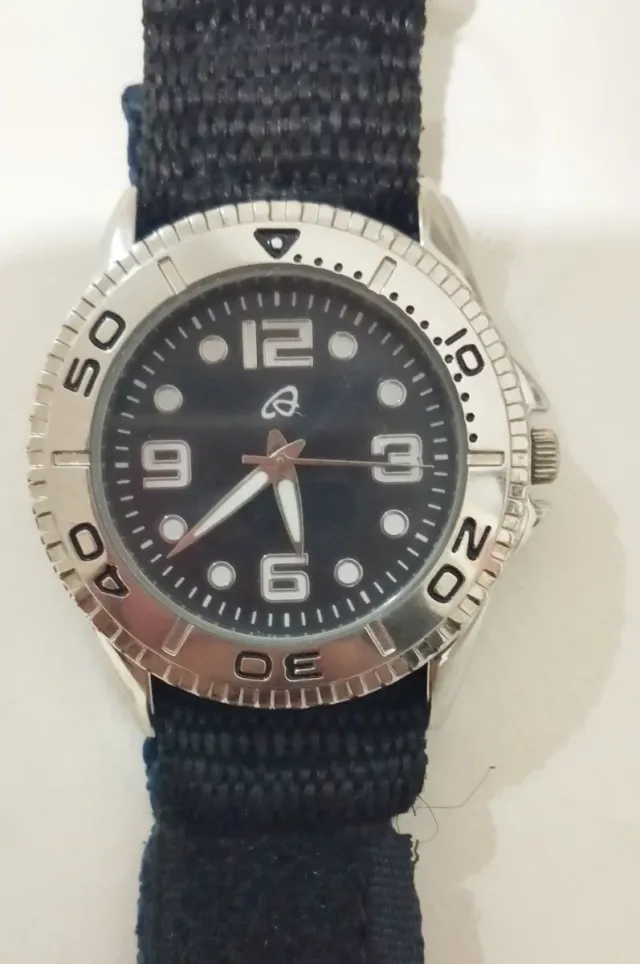 RELOJ DEPORTIVO SUMERGIBLE