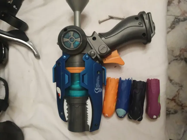 Pistola de Juguete con Accesorios