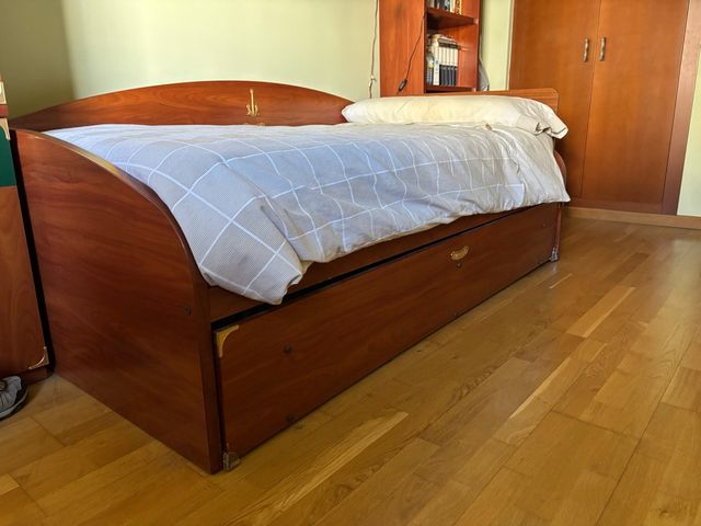 Cama nido de madera con 2 camas